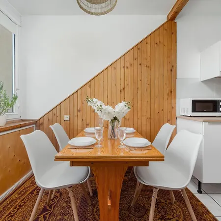 Komfortowy Z 2 Sypialniami By Renters * Βρότσλαβ